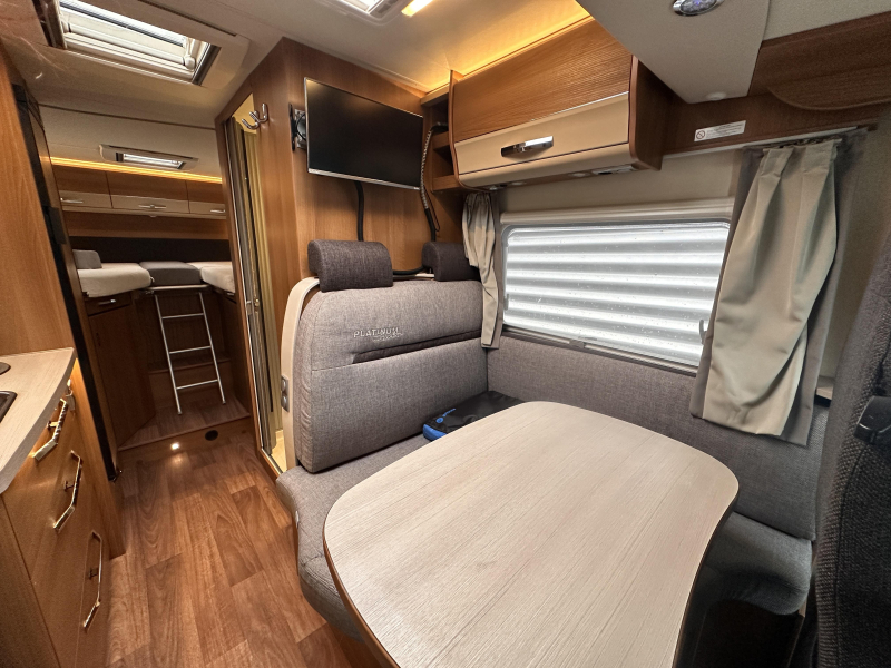 Knaus Platinum Selection 650 MEG Lengtebedden Integraal  foto: 5