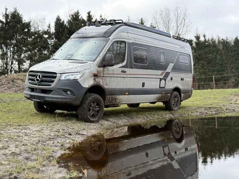 Adria Super-Twin 700 SGX 4x4 - Aufstelldach Foto: 7