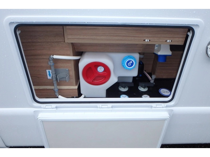 Weinsberg Pepper 640 MEG Aanbieding Camperhuur  foto: 7