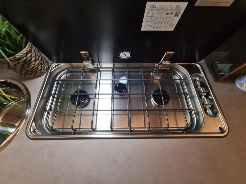 Knaus Sudwind Black Selection 450 FU foto: 10