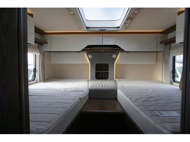 Hymer B ML I 780 Mercedes Foto: 16