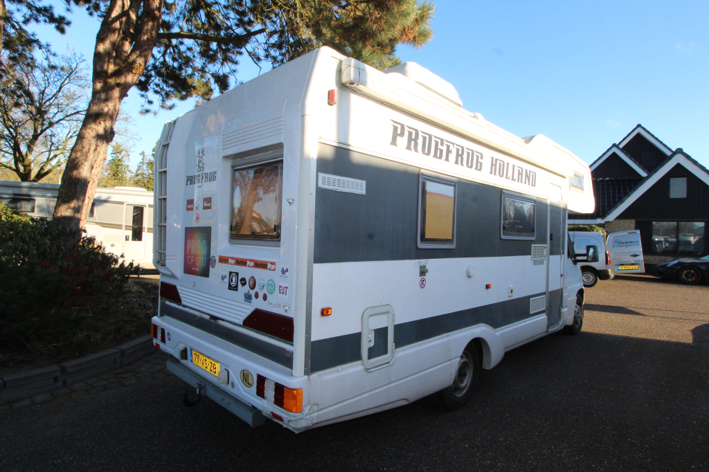 Peugeot 230 Fendt APK 01-12-2027!! foto: 3