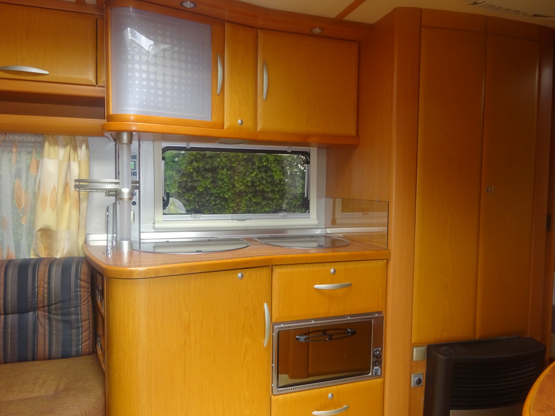 Fendt Diamant 550TG Enkele Bedden + Mover+ Airco foto: 17