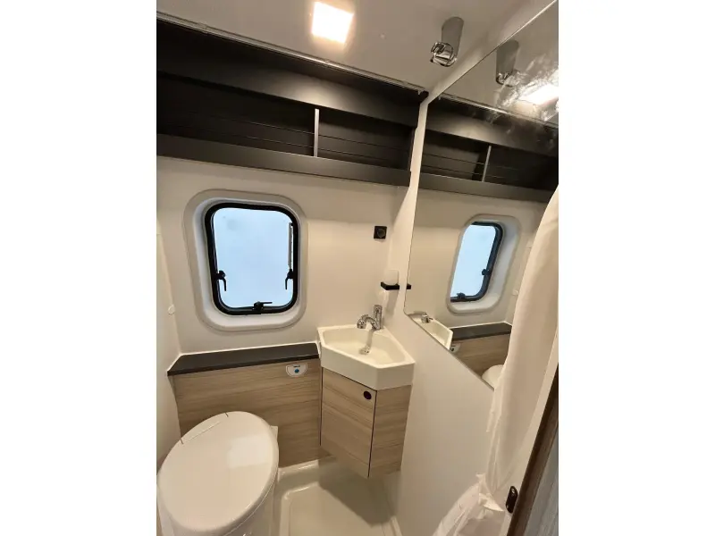 Sun Living V60-SP TT TentTop. Actie -€10.000,-  foto: 17