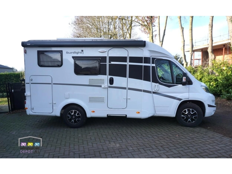 Sunlight V60 Adventure Edition  foto: 1