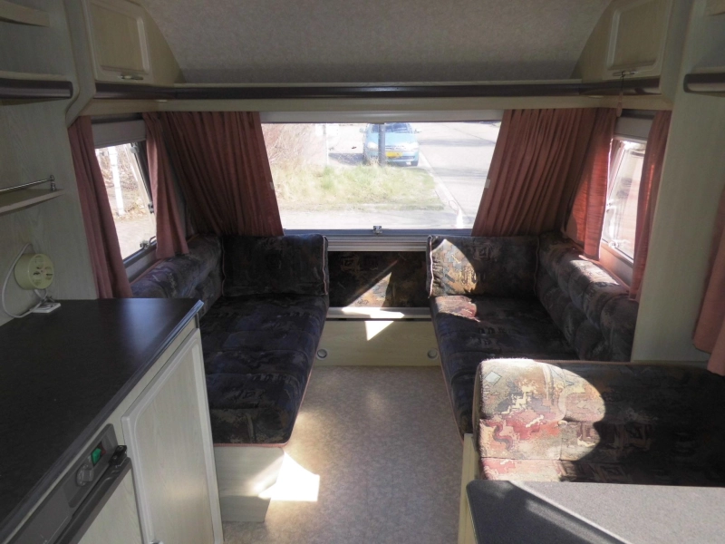 Sprite Musketeer 450 Voortent!  foto: 2