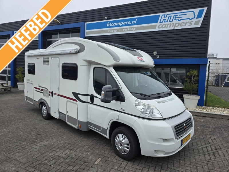 Adria Matrix Axess 650 SF Bj. 2013 Familien-Camper