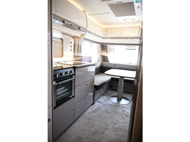 Fendt Tendenza 515SF foto: 10