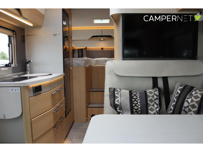 Hymer BMC-T 580 Blackline 170hp Automatic | Single beds | Lithium | Maxxfan | SLC Chassis | Seat heating | Awning | Leather upholstery photo: 10