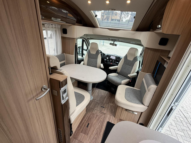 Knaus 650 Meg Sun Ti Automatik Einzelbetten Maxxfan Flacher Boden Foto: 10