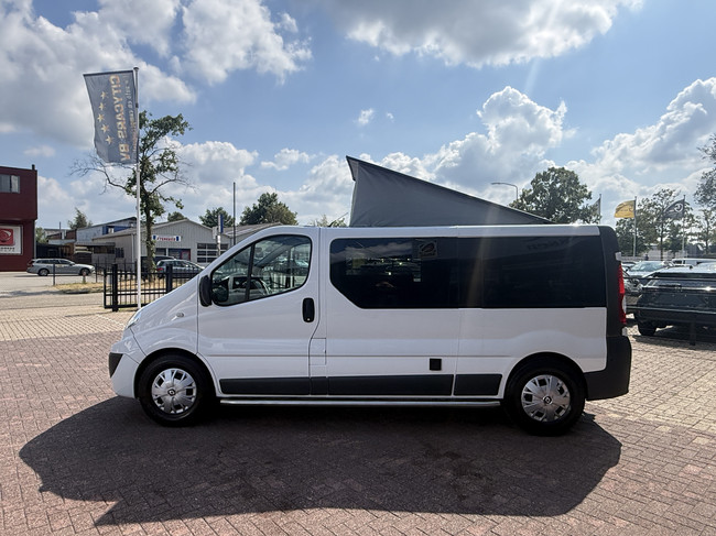 Renault traffic buscamper professioneel omgebouwd hefdak airco cruise ctr 2 slaapplaatsen luifel thule foto: 6
