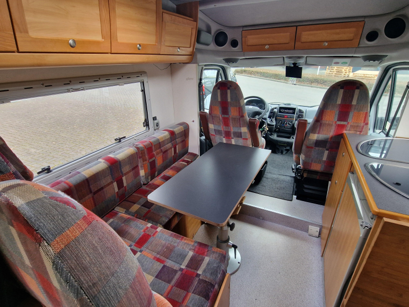 Knaus Sun Ti 605 LF Automaat airco  foto: 6
