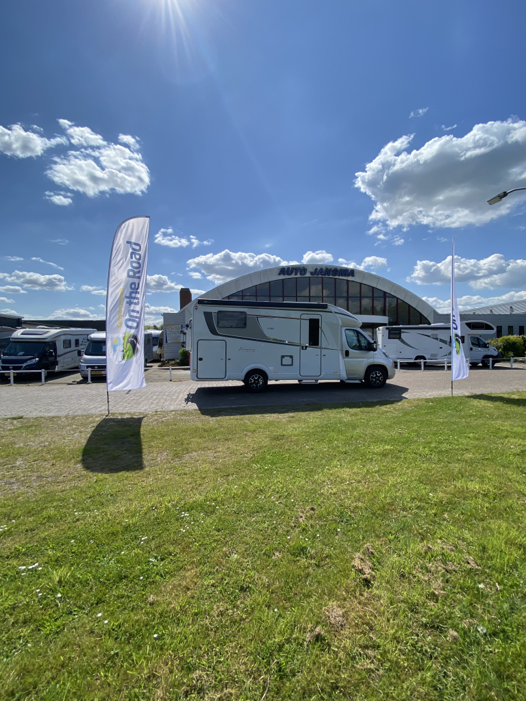 Bürstner AUTOMAAT Lyseo Harmony Line 690 G Half-integraal, Motor-airco, Enkele-bedden, Hefbed, Garage, Halve-treinzit, Draaistoelen, Bj. 2021 Marum  foto: 35