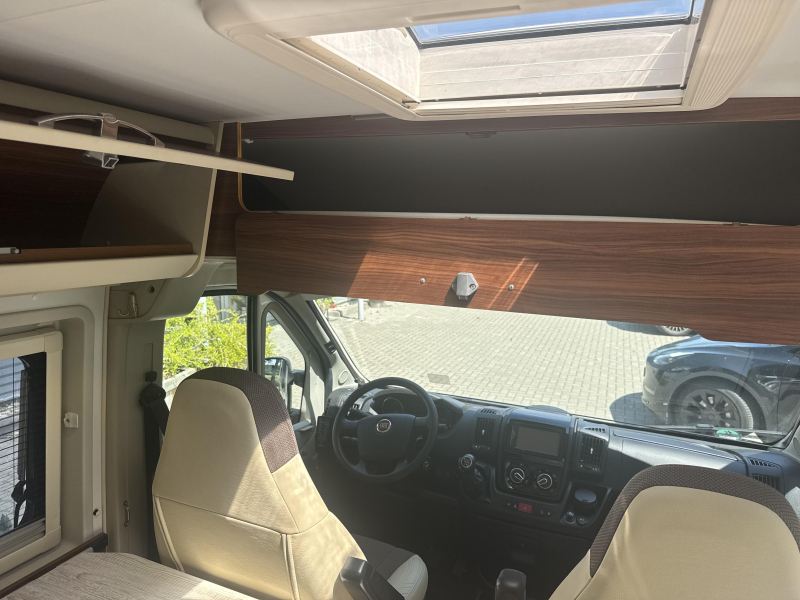 Adria Twin 540 SPT Level systeem  foto: 18