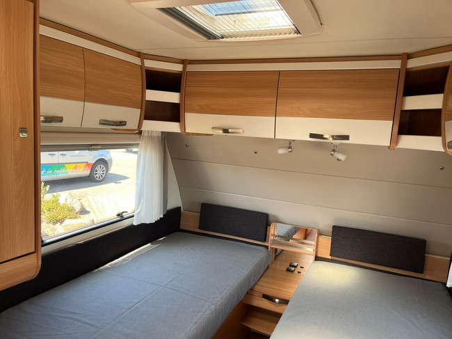 Knaus Südwind 500 EU Silver Selection | Elektrische Luifel | Vol Automatische Mover | Alko ATC Systeem | Boiler | Enkele bedden | Rondzit foto: 23