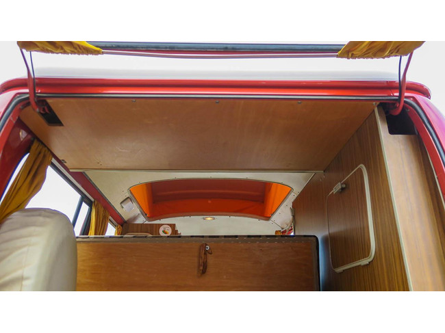 Volkswagen Transporter T2 Westfalia Madrid foto: 10