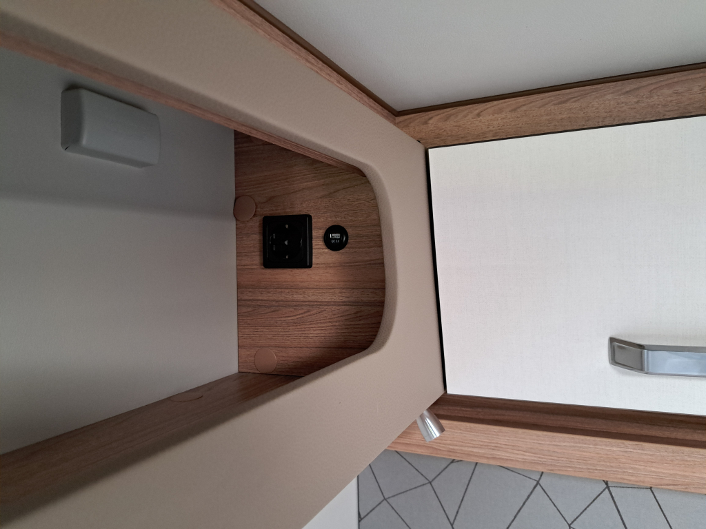WEINSBERG R57 foto: 22