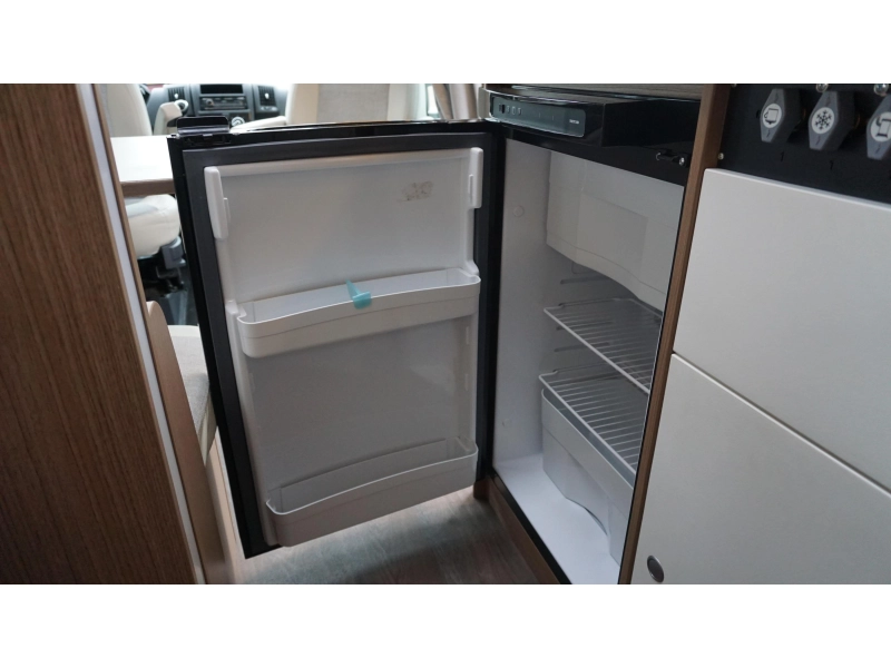 Carado T 337 Automatik / L&auml;ngsbetten Foto: 10