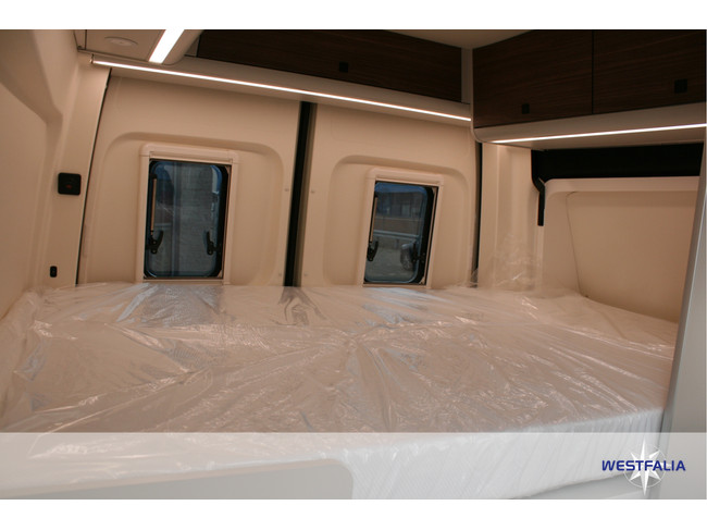 Westfalia Sven Hedin 600D Premium 163pk Aut. Zeer compleet foto: 3