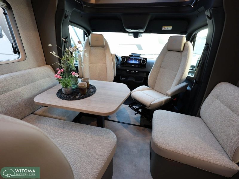Hymer GT-S 600 NATUURLIJK BIJ WITOMA  foto: 10