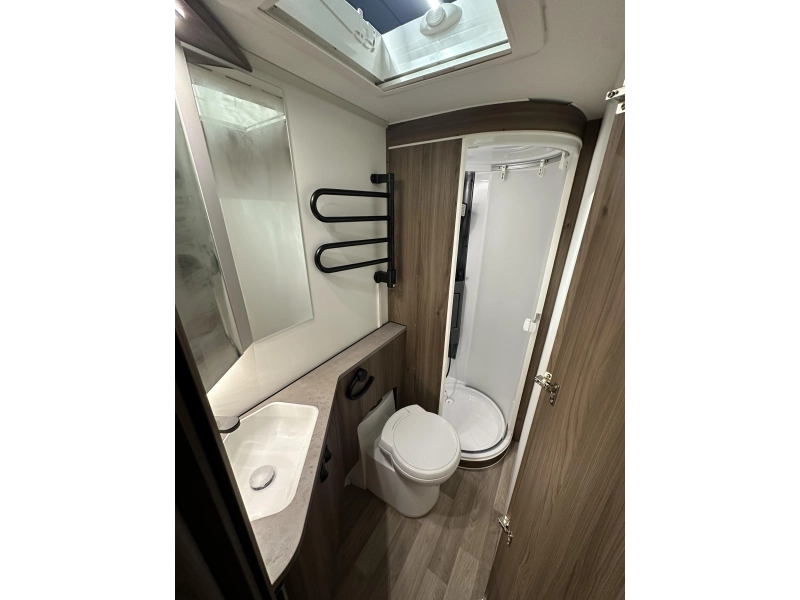 Kabe Royal 600 D XL Modelo 2026 - KingSize foto: 17