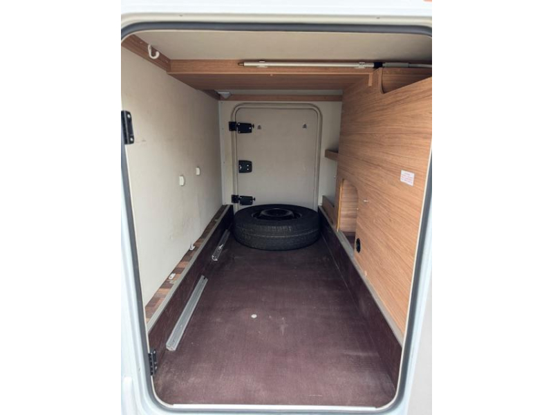 Weinsberg CaraCompact Pepper 600 MEG 160CV Aire,Sol,DUO CE272 foto: 23