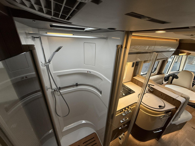 Hymer BML-I 780 Zeer compleet!! foto: 18