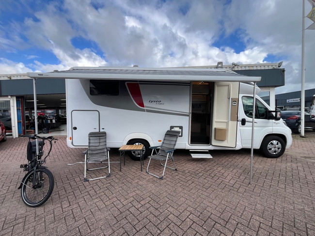 Bürstner Lyseo T 728g Aut. Dakairco Enkele Bedden Airco Cruise BearLock Fietsendr. foto: 5