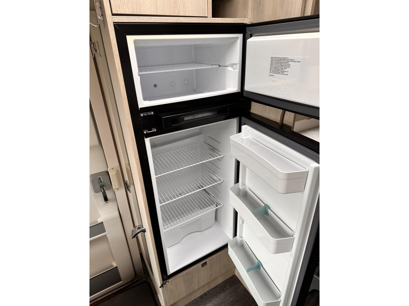 Chausson Special Edition 757  foto: 13