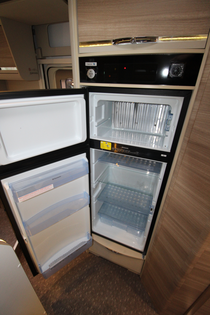 Adria Martix Axess M670 SL foto: 8