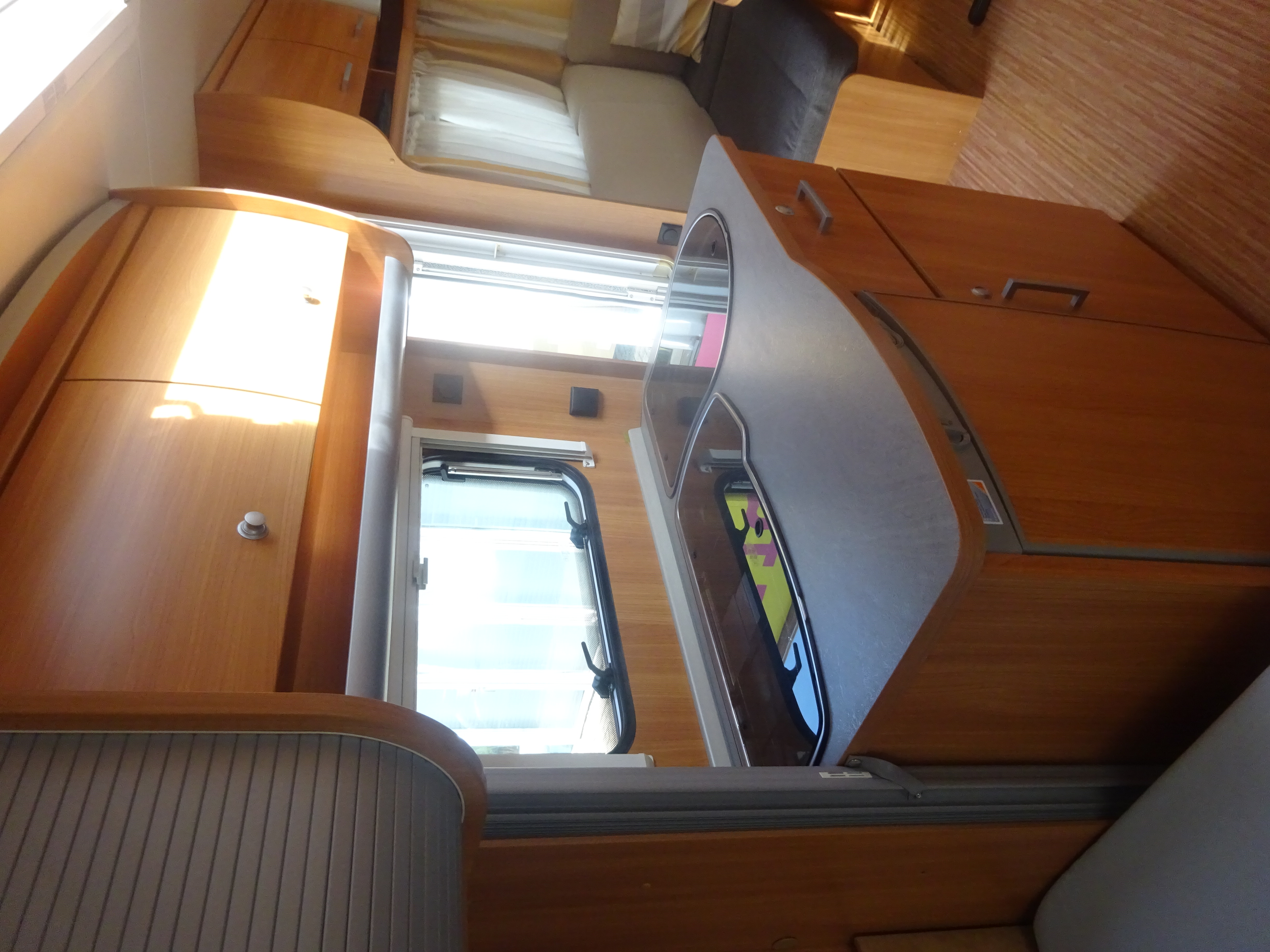 Knaus Sport 500 Enkele Bedden+Rondzit+Mover foto: 12