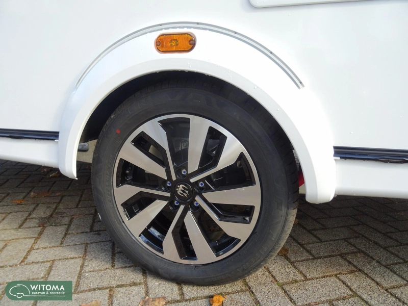 Knaus Sudwind Black Selection 420 QD 50 jaar Witoma voordeel!  foto: 20