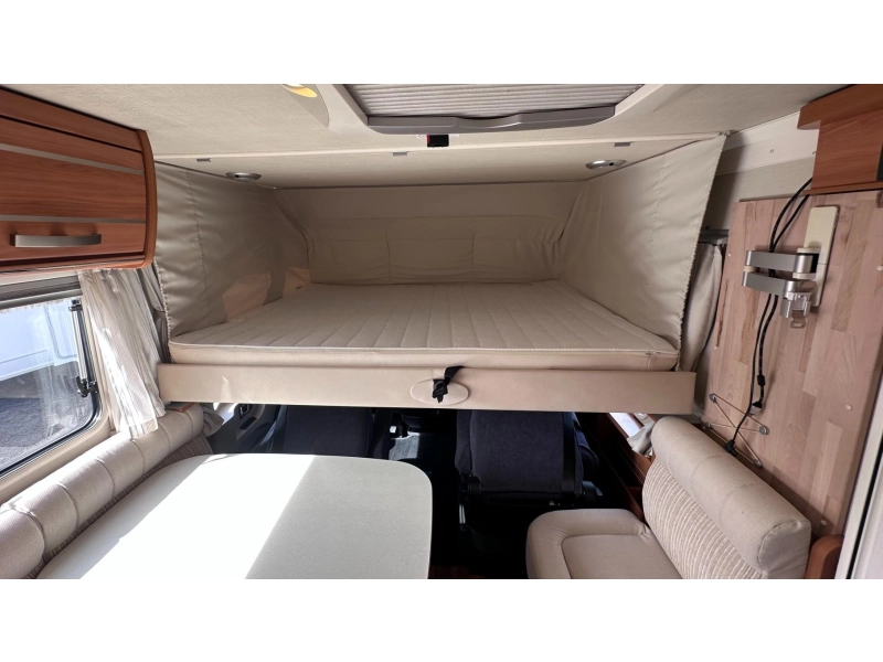 Hymer Exsis-I 678 solo 29000 km foto: 9