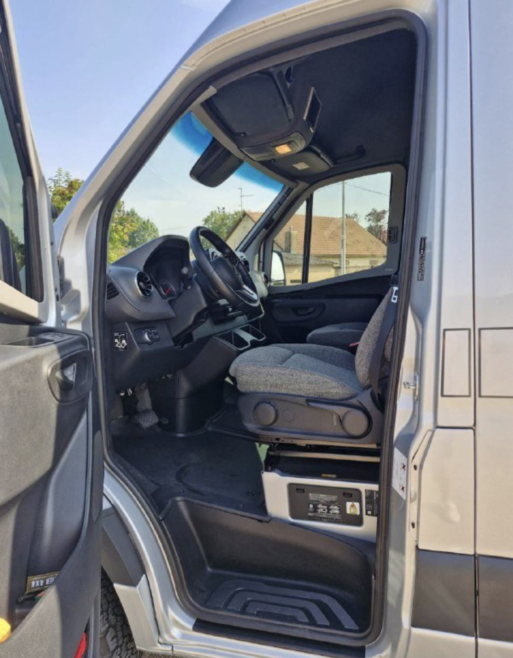 Mercedes  HYMER CAMPER GRAND CANYON S foto: 10