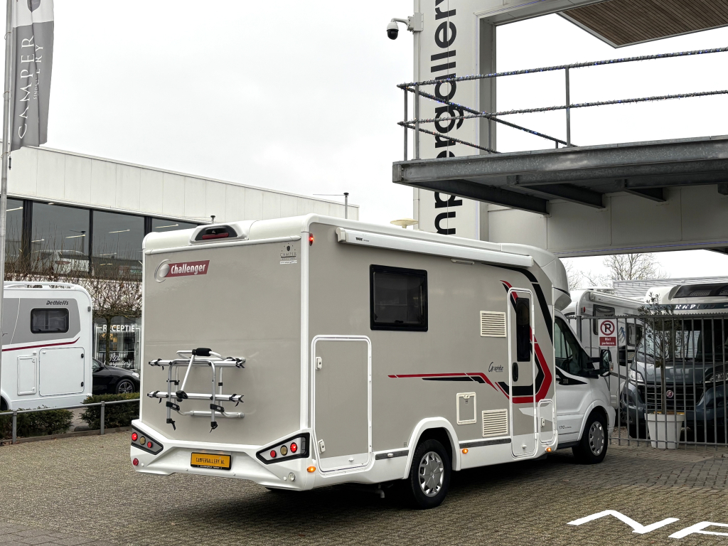 Challenger Graphite 288 AUTOMAAT 15.000KM! QUEENSBED HEFBED foto: 20