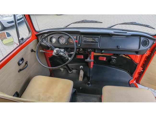 Volkswagen Transporter T2 Westfalia Madrid foto: 13