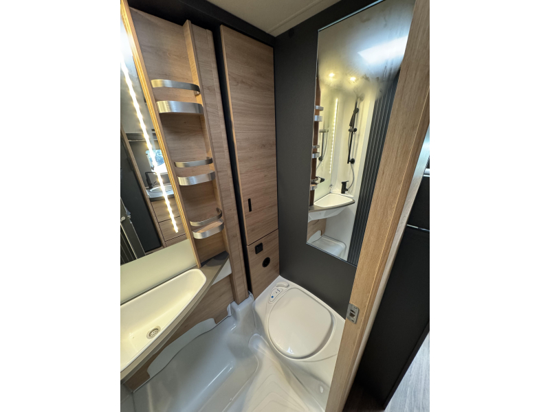 Knaus L!ve Ti 650 MEG foto: 22