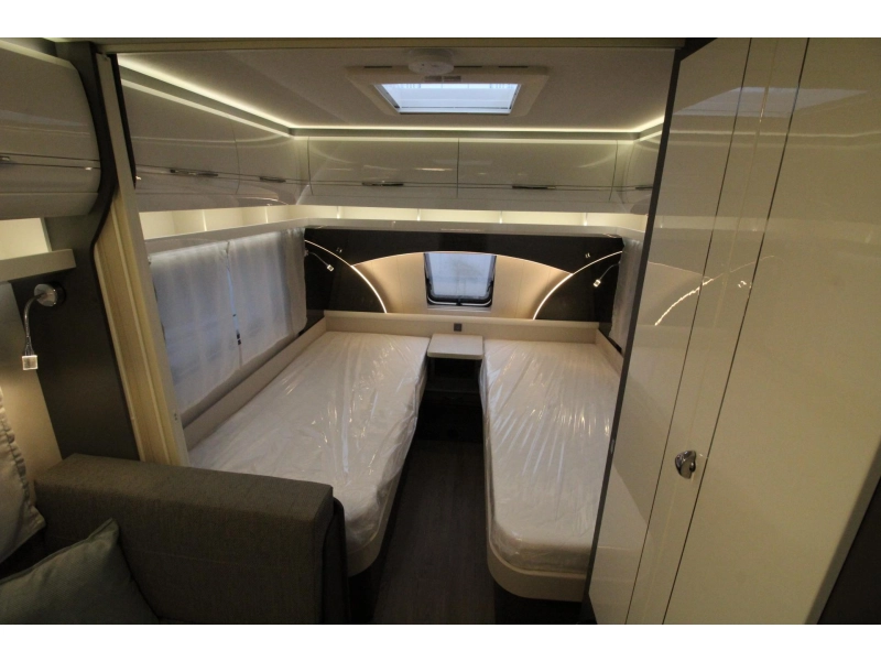 Hobby Excellent 460 SL Enkele bedden!  foto: 7