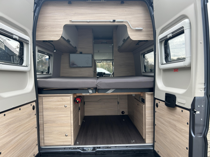 Knaus Boxstar Freeway 630 ME buscamper Automaat 160 PK  foto: 20
