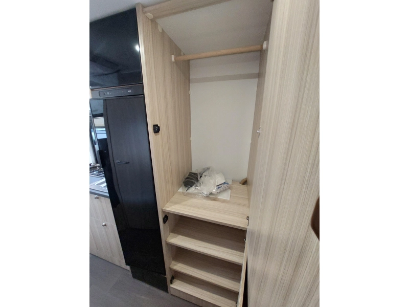 Sun Living A 75 DP 6 Slaapplaatsen/airco  foto: 18
