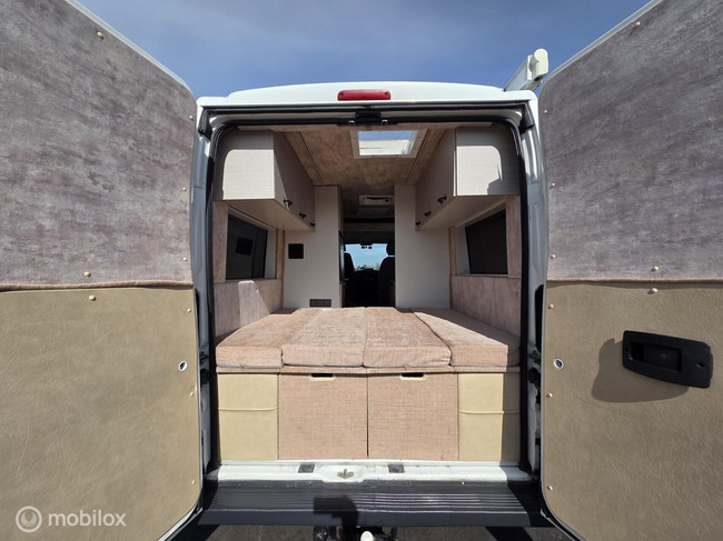 Peugeot Waldi Camp VIP DuoVan Foto: 17