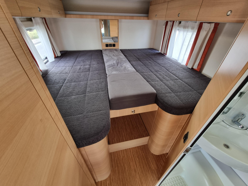 Weinsberg Imperiale 601 ME Foto: 15