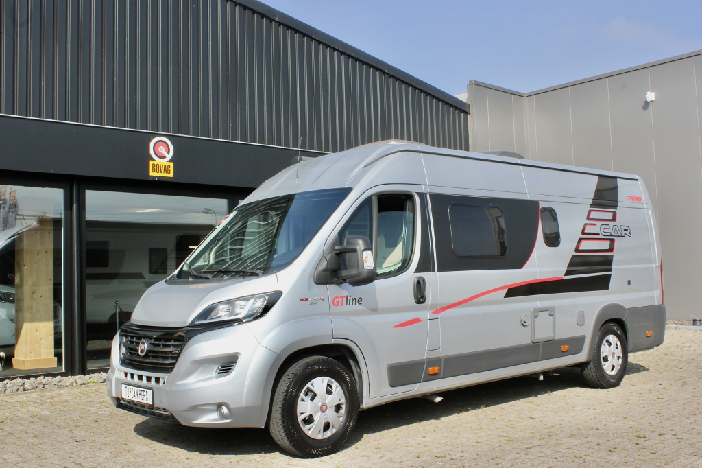 Hymer Sporting Jive 2011 awning with canopy