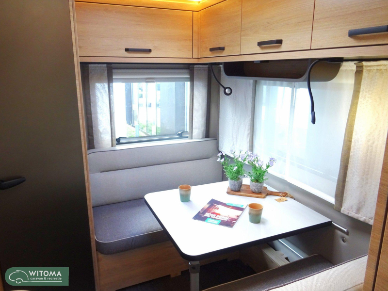 Weinsberg CaraOne Edition HOT 390 Klein en compact  foto: 5