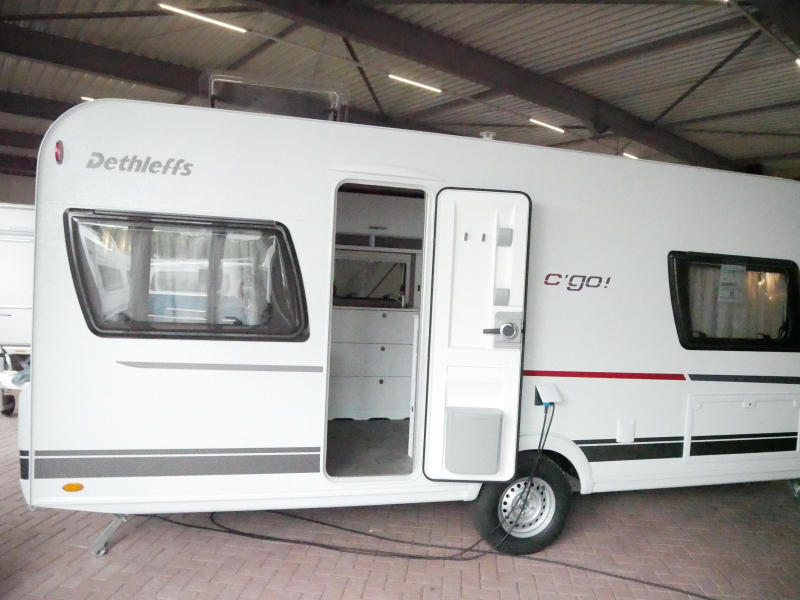 Dethleffs C'Go 495 FR GRATIS mover en luifel  foto: 1