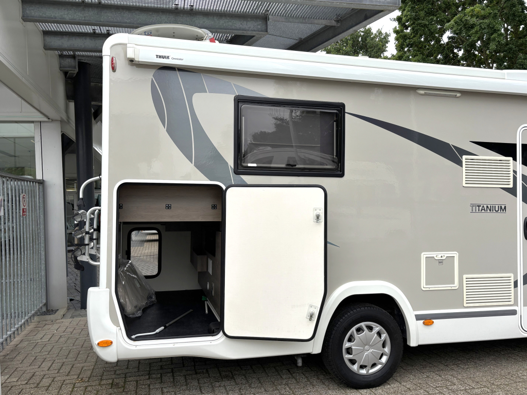 Chausson Titanium 758 EB AUTOMAAT QUEENSBED + HEFBED 170PK! foto: 22