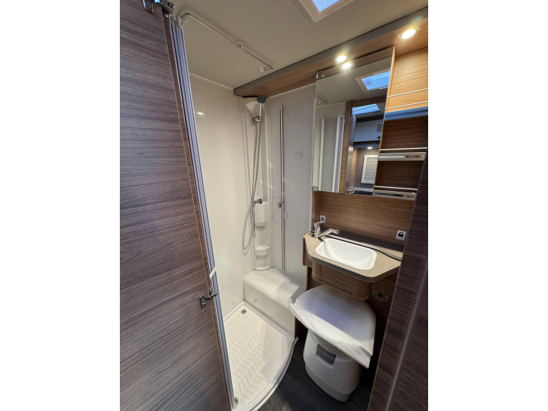 Weinsberg CaraLoft 650 MEG Veel opties rijklaar!  foto: 17