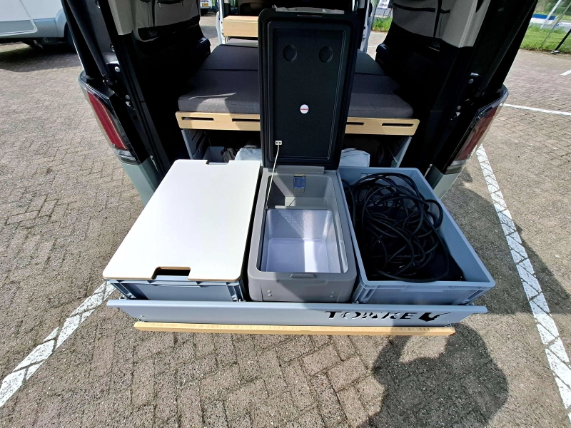 Mercedes-Benz EQV Buscamper Tonke Nomad  foto: 10