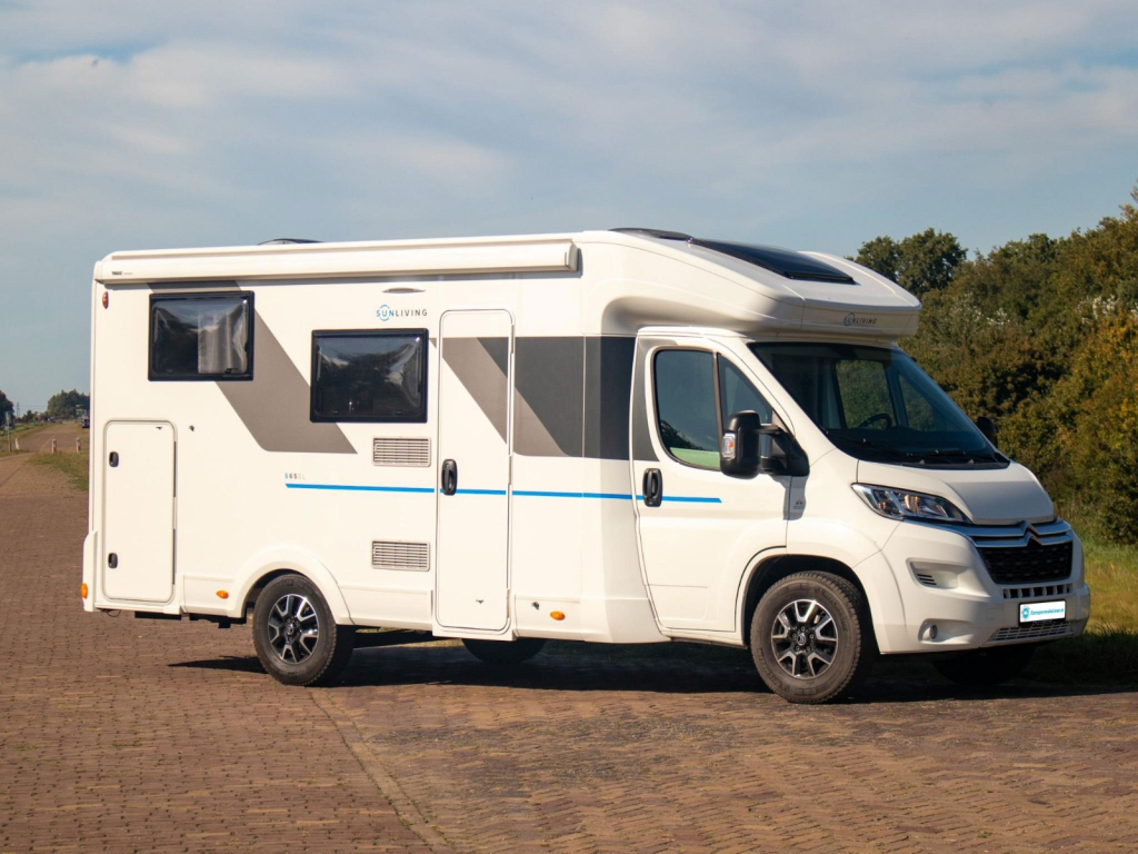 SUN LIVING S-SERIES S 65 SL photo: 0