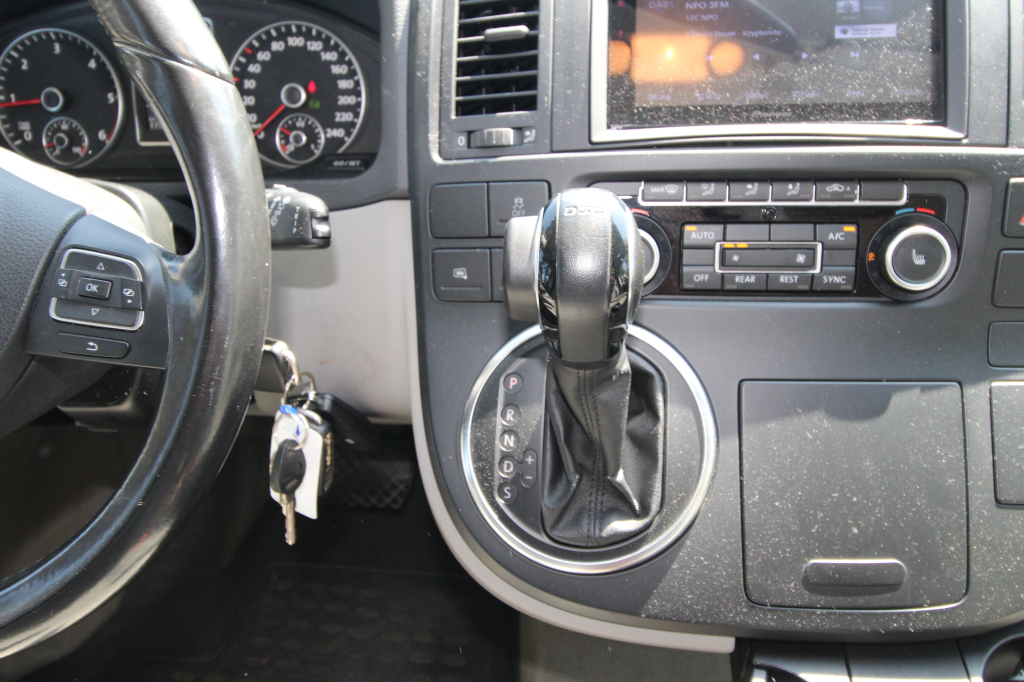 Volkswagen California Ocean foto: 13